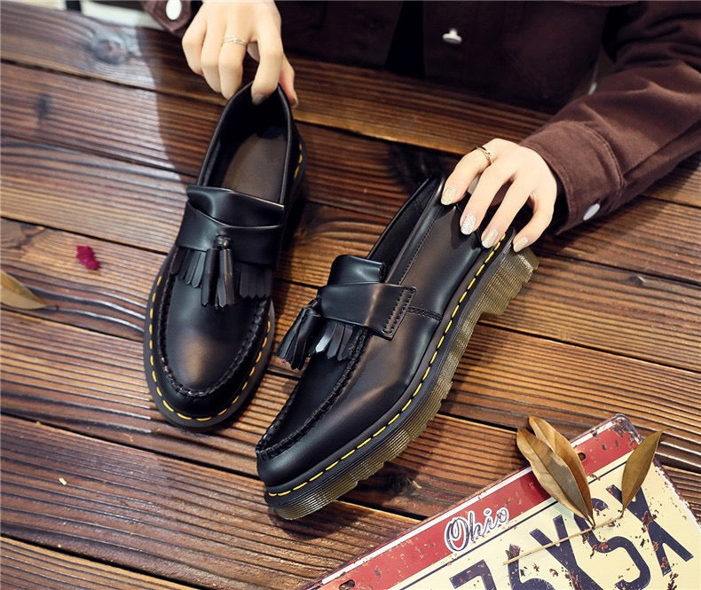 AVASÉ Leather Loafers