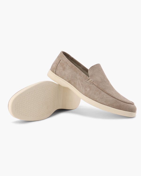 AVASÉ Suede Loafers