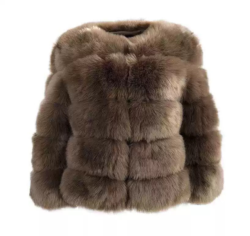 AVASÉ - Aurelia Faux fur Jacket