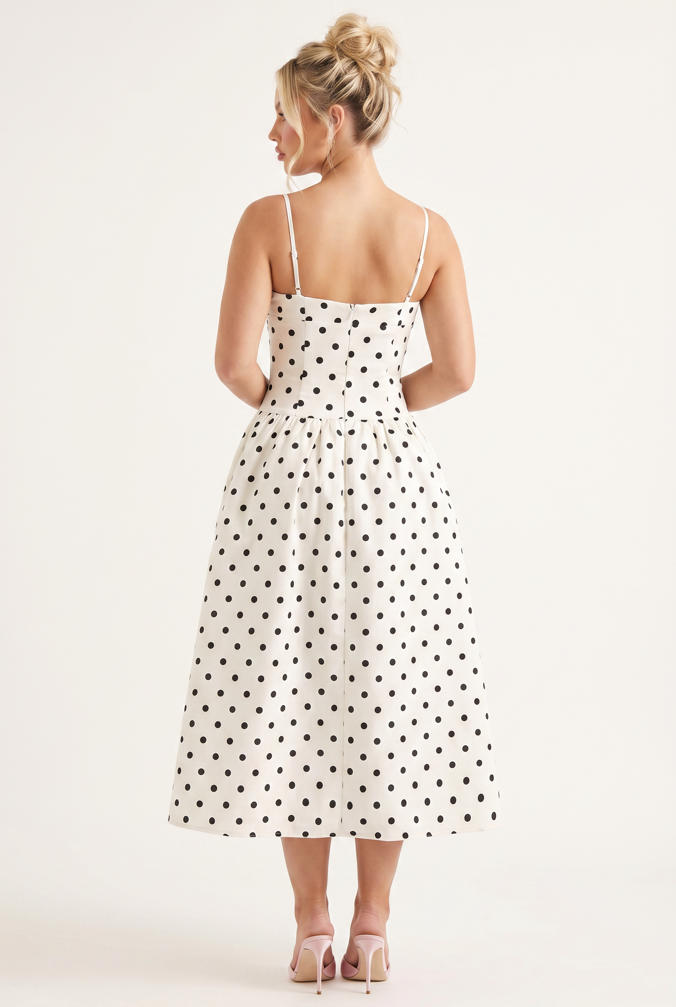 AVASÉ - Nira Midaxi Dress