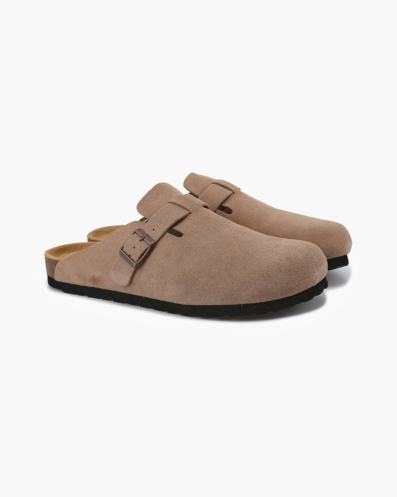 AVASÉ Suede Clogs