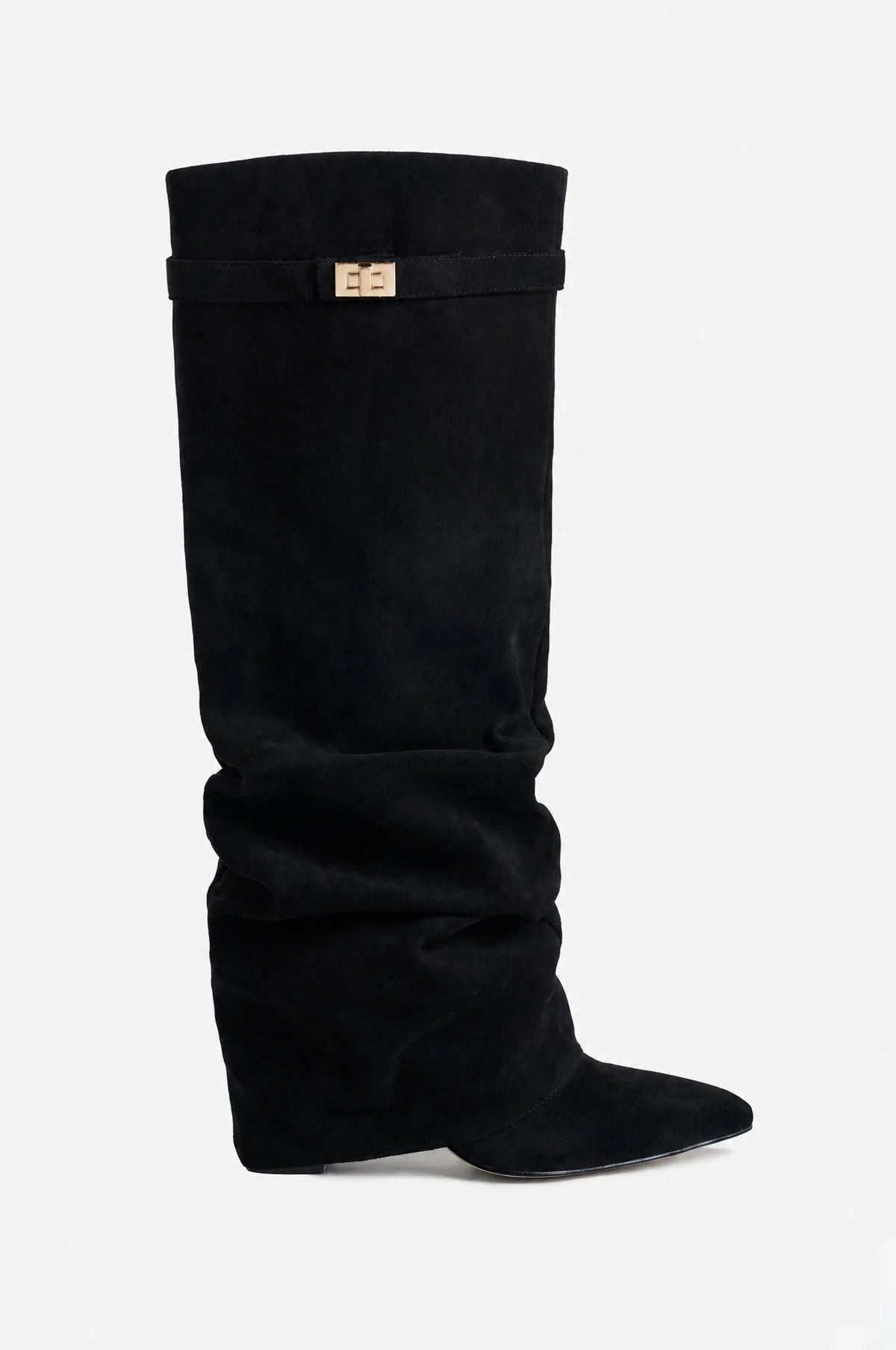 AVASÉ - Slouchy Suede Boots