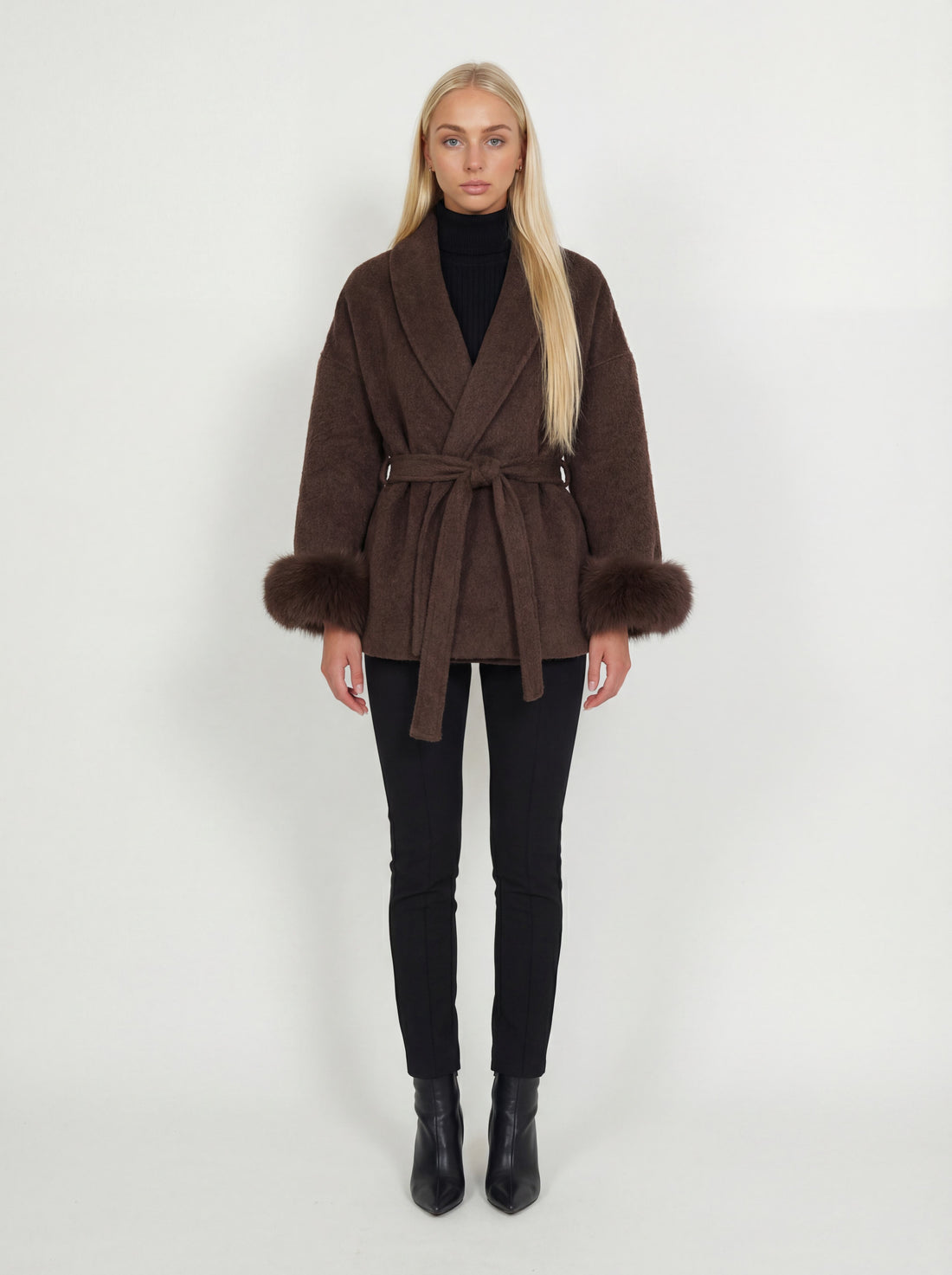 AVASÉ - Premium Wool Coat
