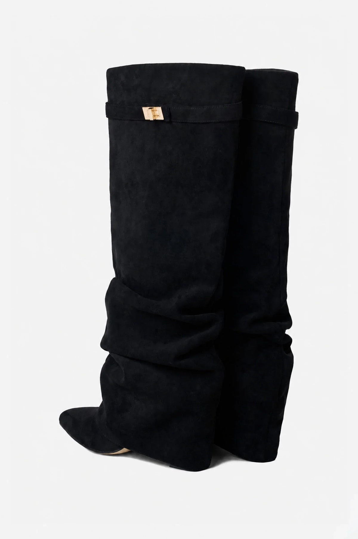 AVASÉ - Slouchy Suede Boots