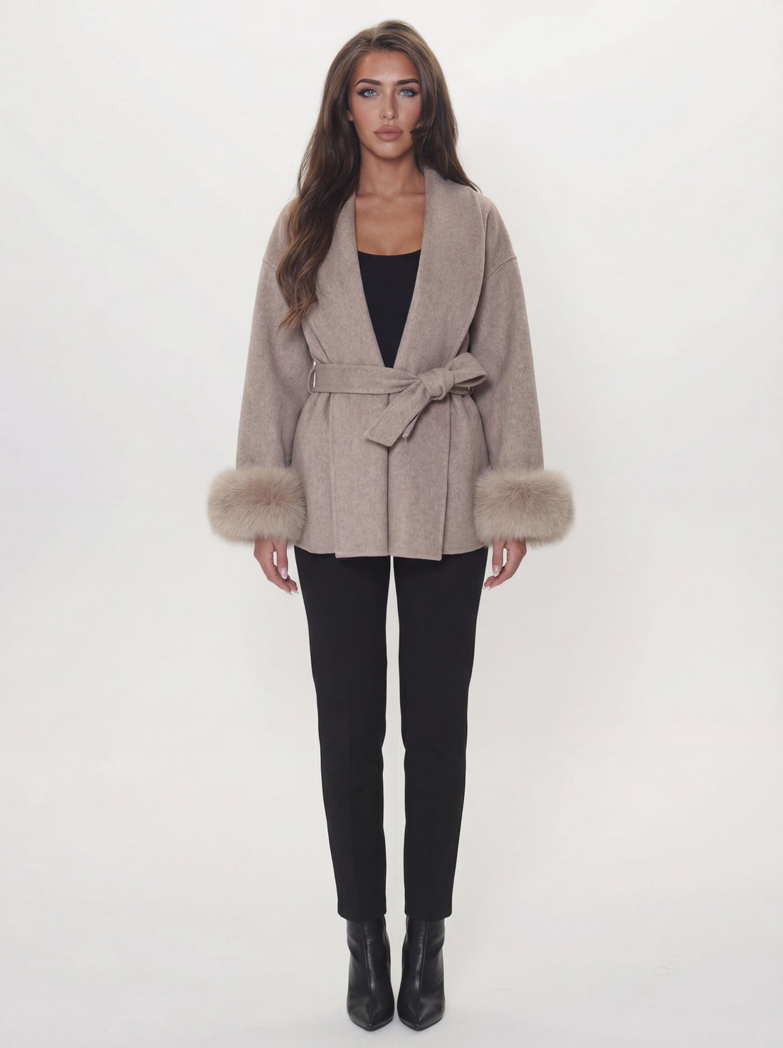 AVASÉ - Premium Wool Coat