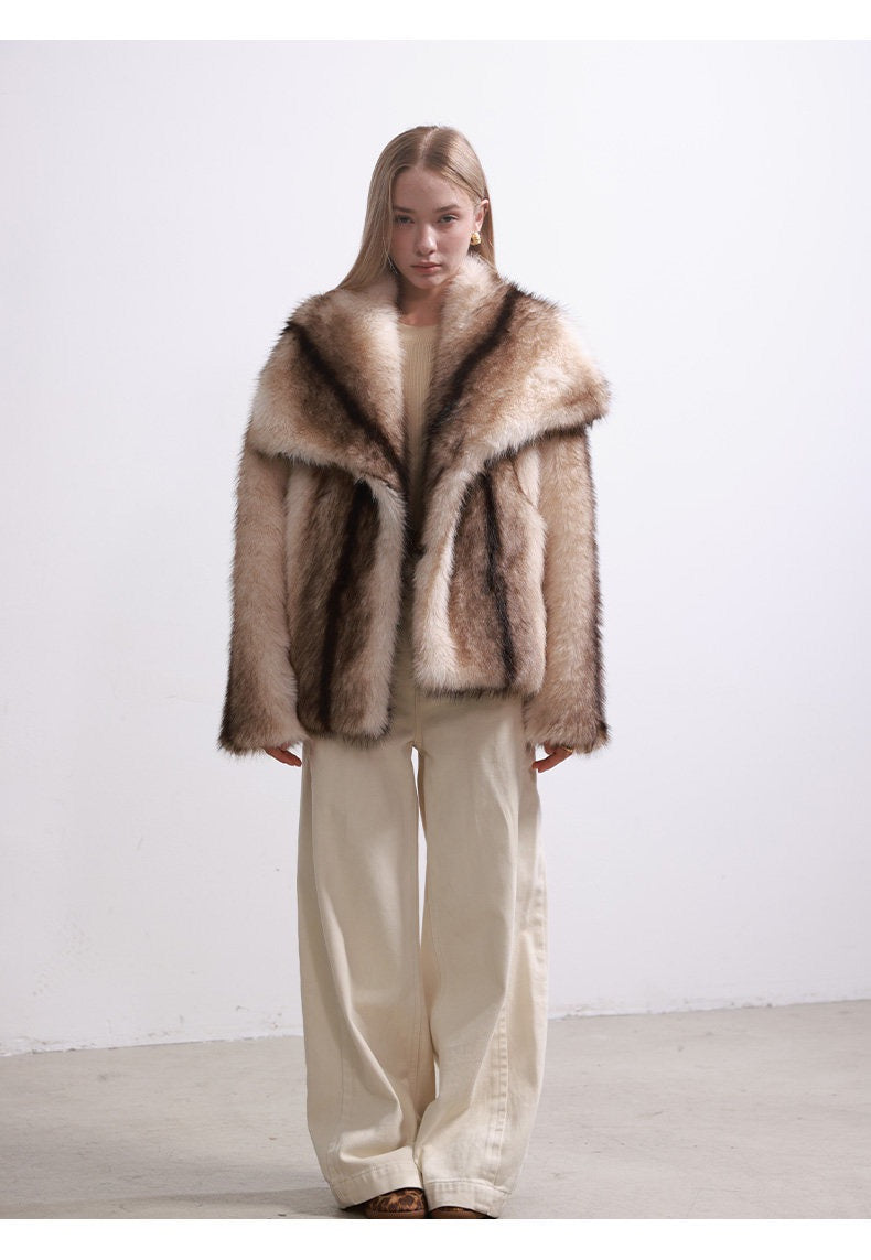 AVASÉ - Camille Faux Fur Jacket