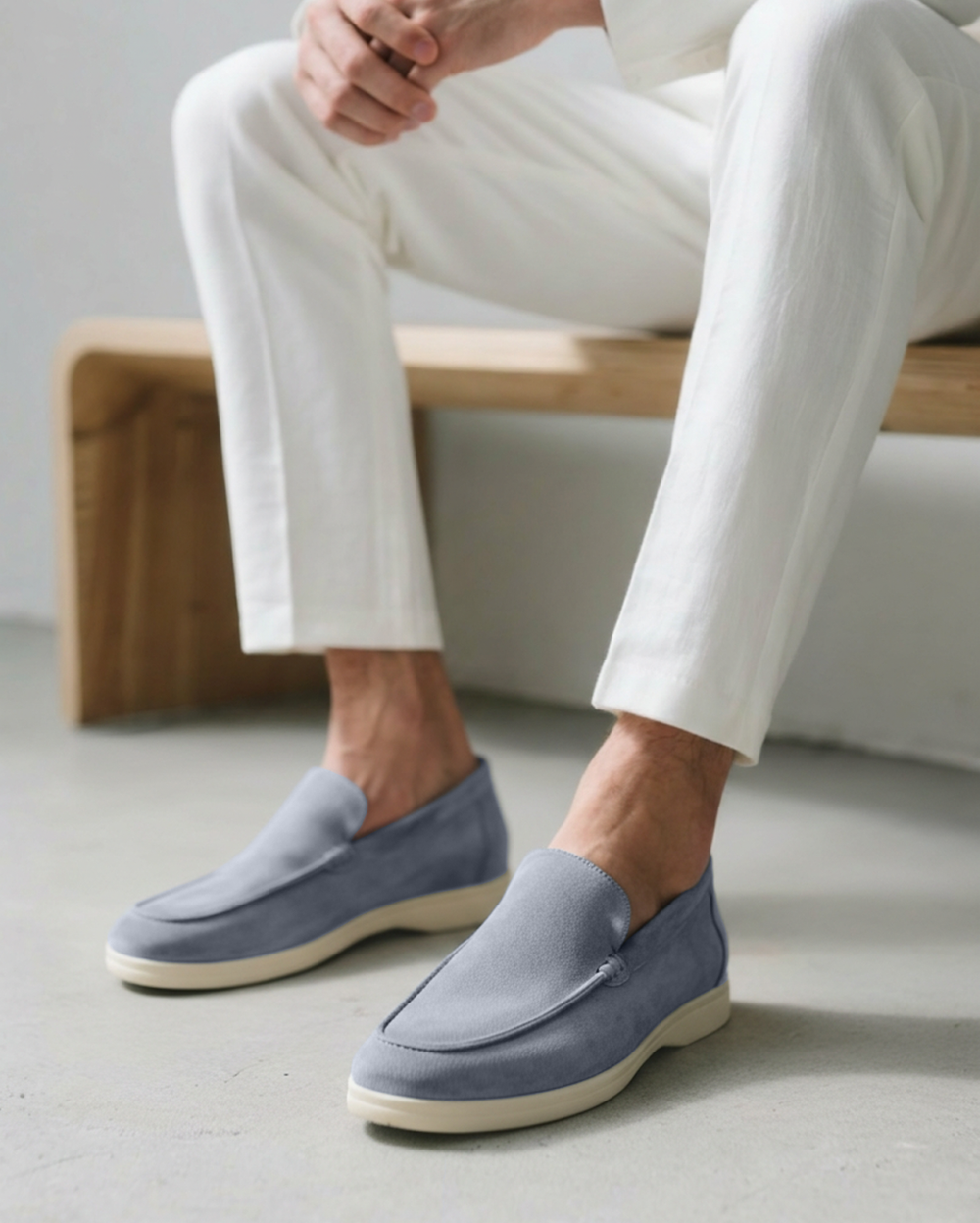 AVASÉ Suede Loafers