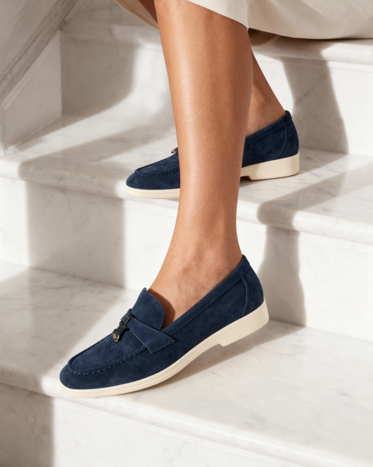 AVASÉ Suede Lady Loafers