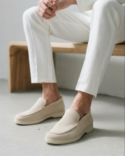 AVASÉ Suede Loafers