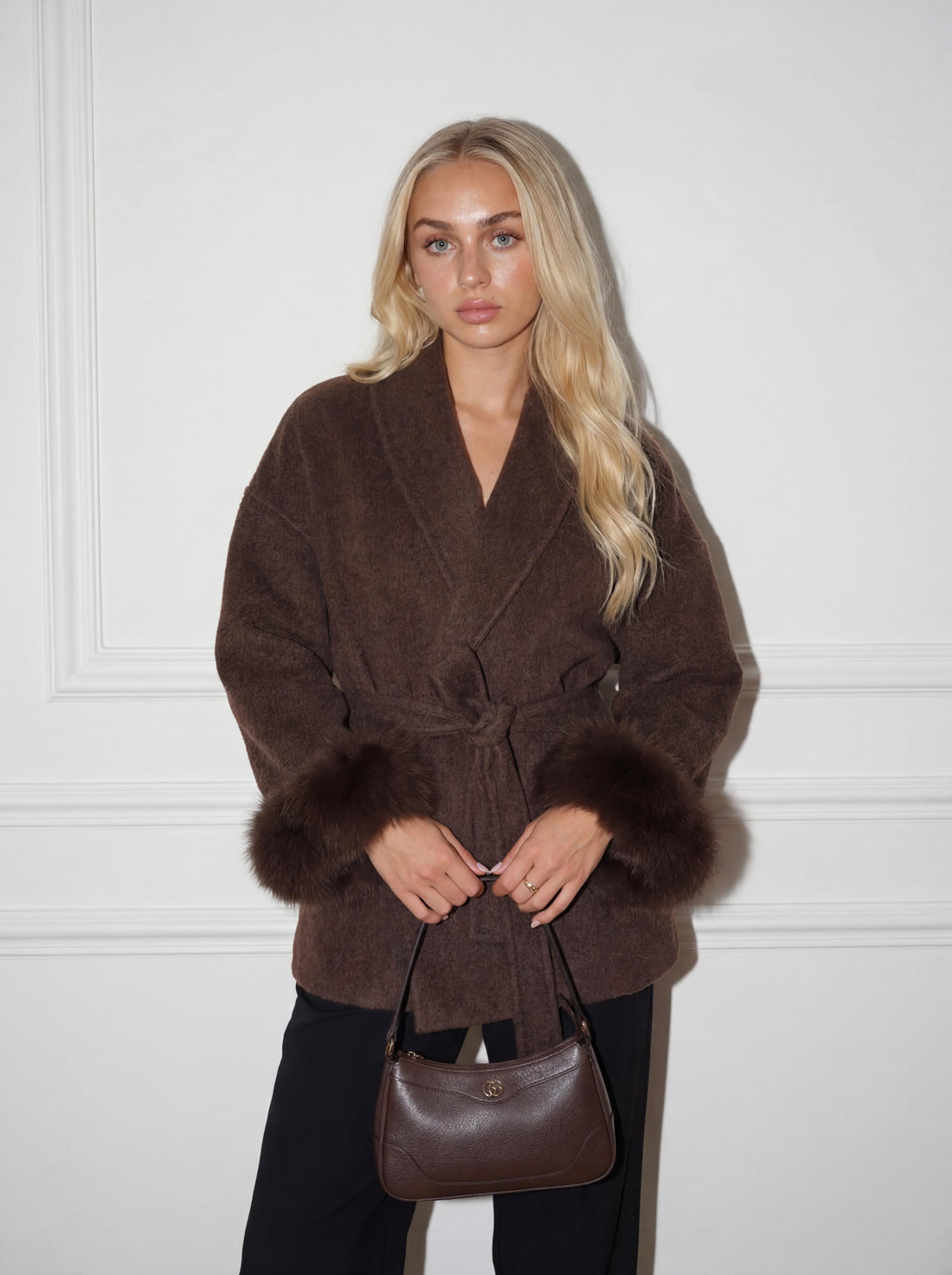 AVASÉ - Premium Wool Coat