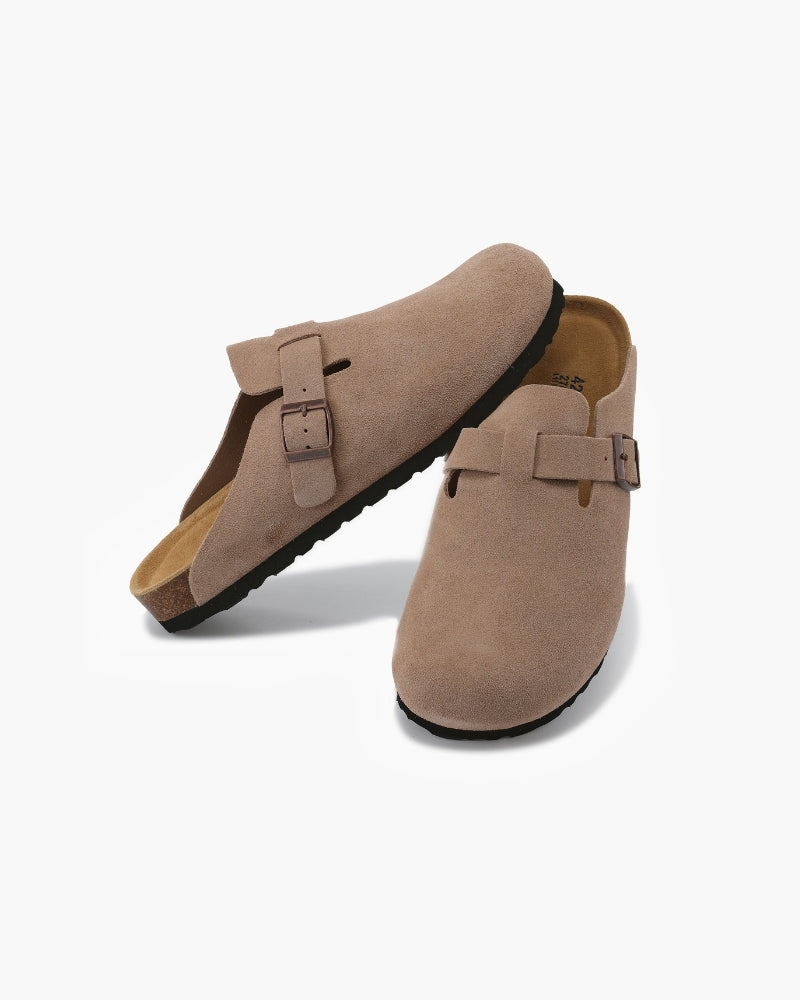 AVASÉ Suede Clogs