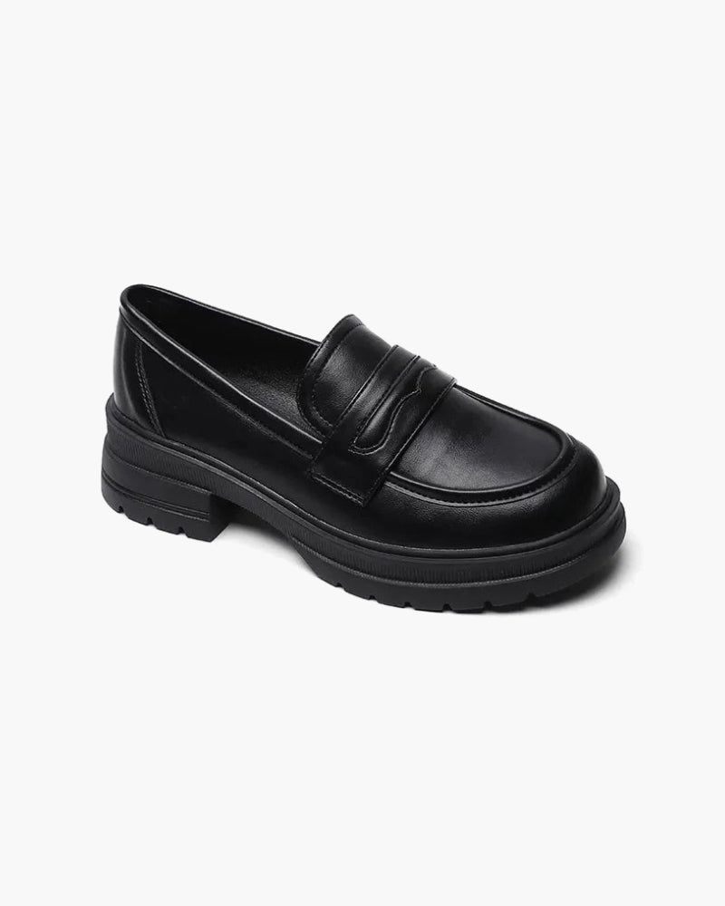 AVASÉ Leather Loafers