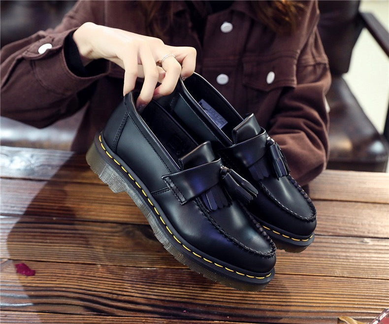 AVASÉ Leather Loafers