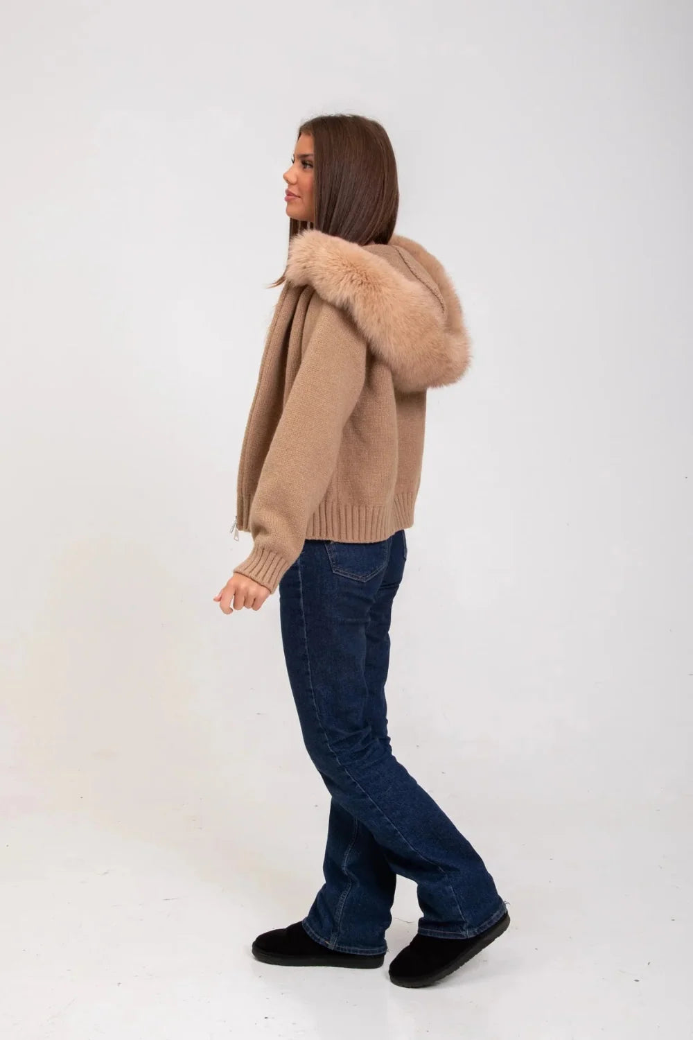 AVASÉ - FUR CARDIGAN